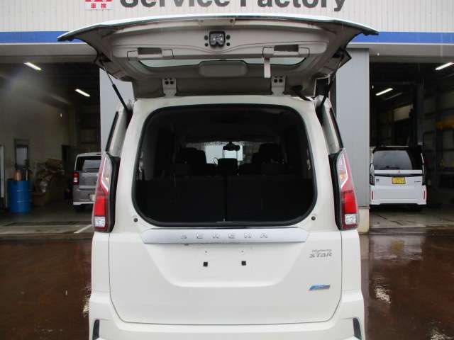 NISSAN SERENA  WG 4WD 2016 Image 31