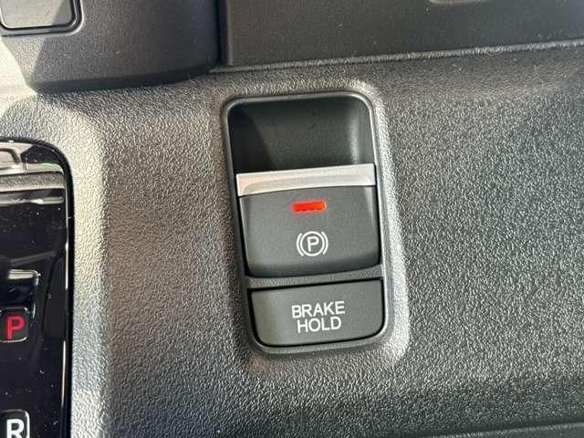 HONDA N BOX CUSTOM 2024 Image 31