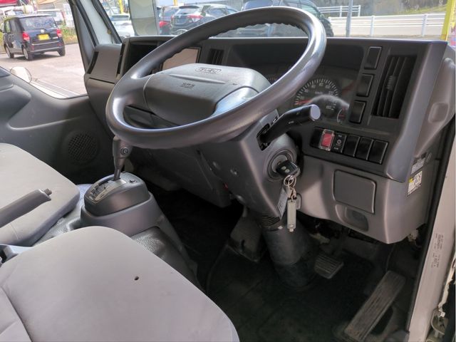 ISUZU ELF 2014 Image 31