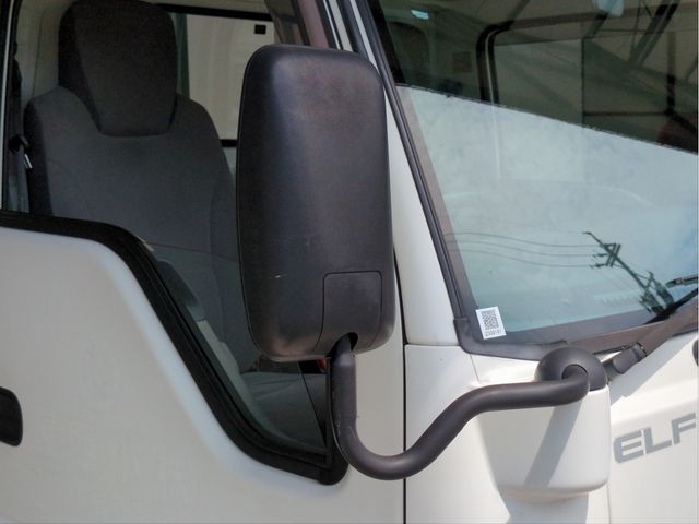 ISUZU ELF 2014 Image 31