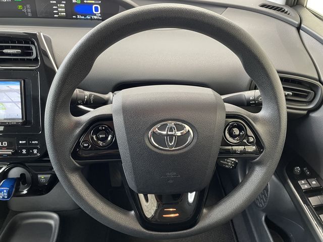 TOYOTA PRIUS 2022 Image 31