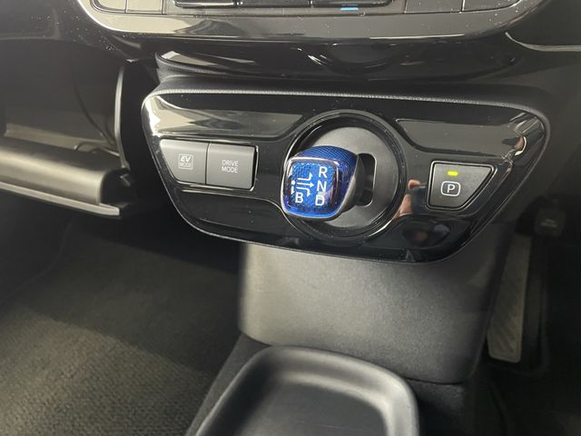 TOYOTA PRIUS 2022 Image 31