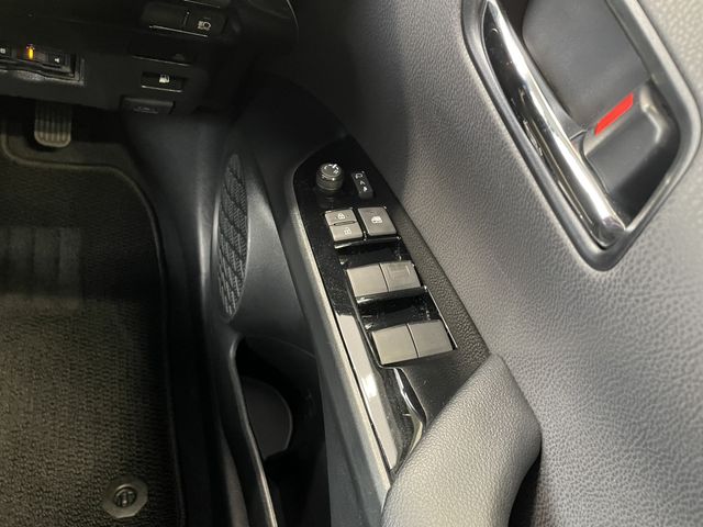 TOYOTA PRIUS 2022 Image 31