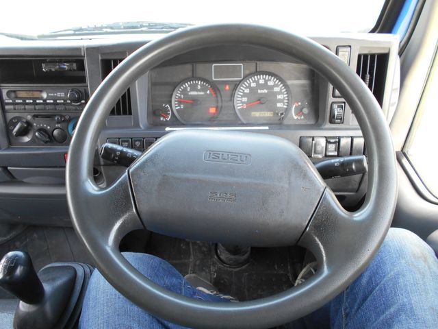 ISUZU ELF 2012 Image 31