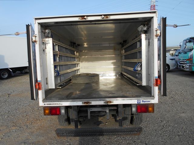 ISUZU ELF 2012 Image 31