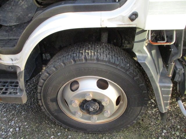 MITSUBISHI CANTER 2017 Image 31