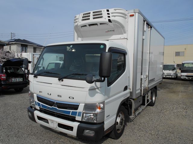 MITSUBISHI CANTER 2017 Image 31