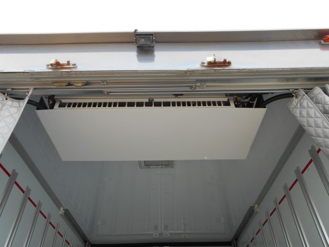 MITSUBISHI CANTER 2017 Image 31