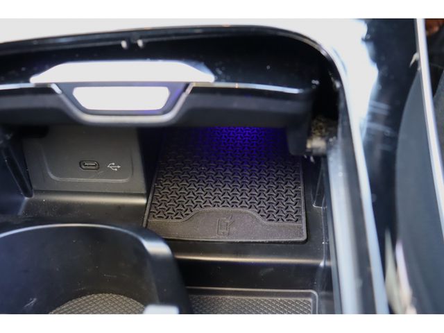 MERCEDES BENZ C CLAS 2022 Image 31