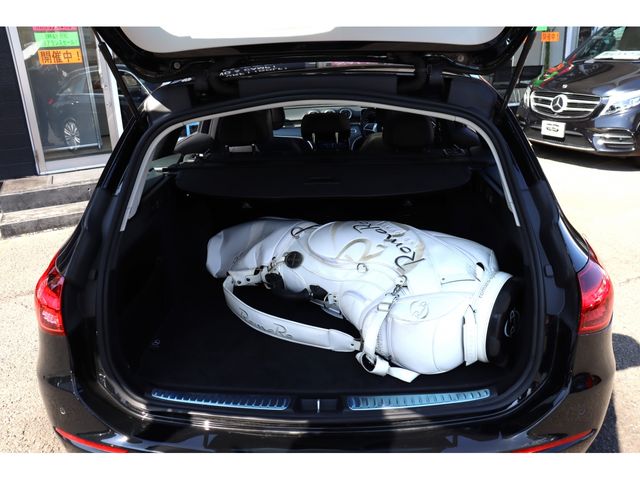 MERCEDES BENZ C CLAS 2022 Image 31