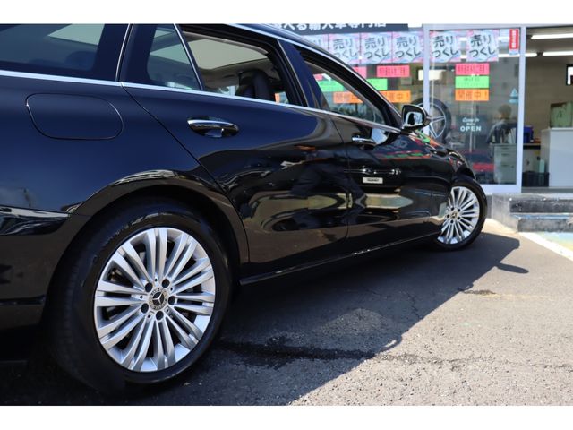 MERCEDES BENZ C CLAS 2022 Image 31