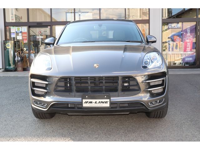 PORSCHE MACAN 2015 Image 31