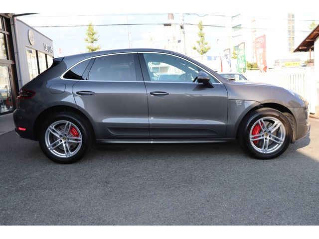 PORSCHE MACAN 2015 Image 31