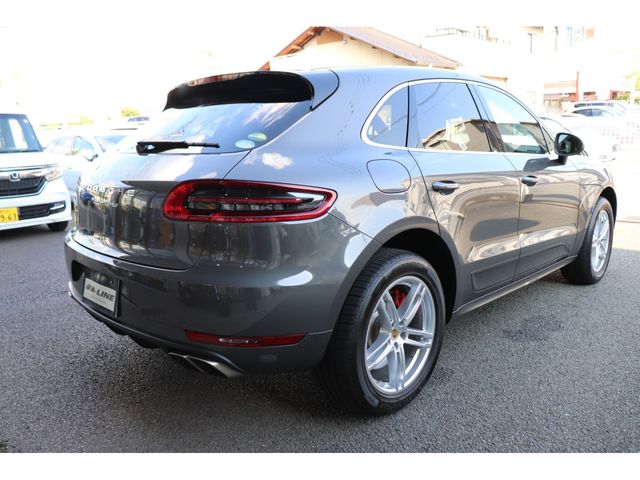 PORSCHE MACAN 2015 Image 31