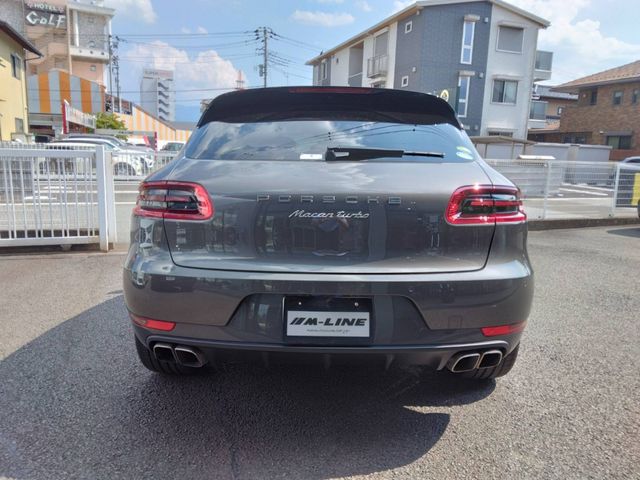 PORSCHE MACAN 2015 Image 31