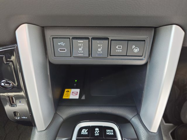 TOYOTA COROLLA CROSS HYBRID 2024 Image 31