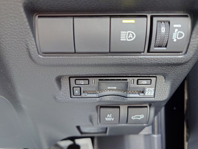 TOYOTA COROLLA CROSS HYBRID 2024 Image 31