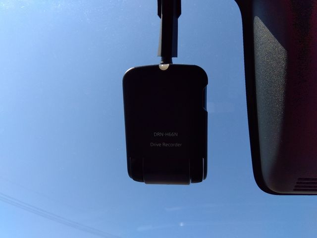 DAIHATSU CAST ACTIVA 2016 Image 31