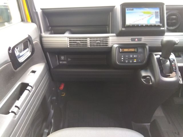 HONDA N-VAN+STYLE 2019 Image 31