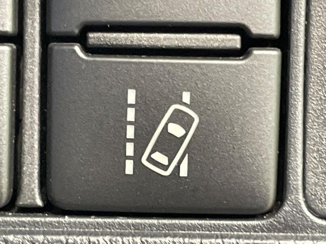 TOYOTA COROLLA FIELDER HYBR 2016 Image 31