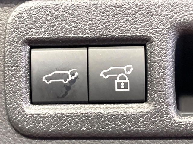 TOYOTA HARRIER HYBRID 2021 Image 31