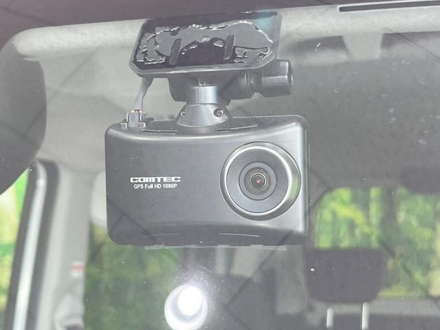 DAIHATSU TANTO FAN CROSS 2022 Image 31