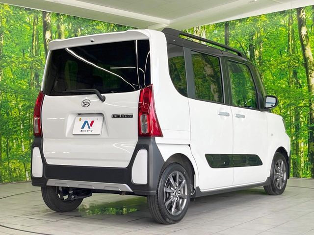 DAIHATSU TANTO FAN CROSS 2022 Image 31