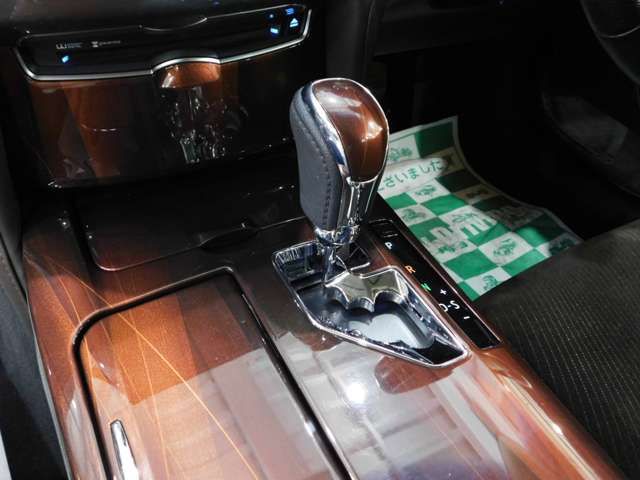 TOYOTA CROWN SEDAN 2013 Image 31