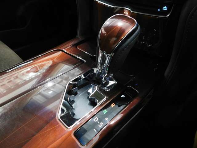 TOYOTA CROWN SEDAN 2013 Image 31