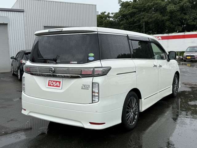 NISSAN ELGRAND  4WD 2017 Image 31