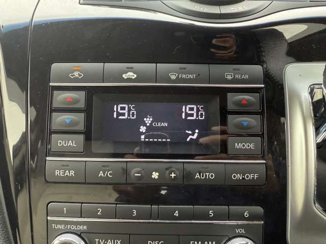 NISSAN ELGRAND  4WD 2017 Image 31