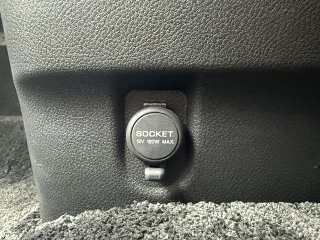 NISSAN ELGRAND  4WD 2017 Image 31