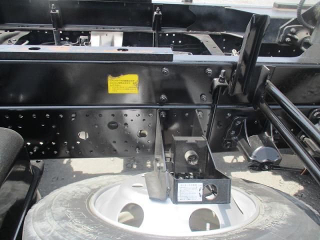 ISUZU FORWARD 2012 Image 31