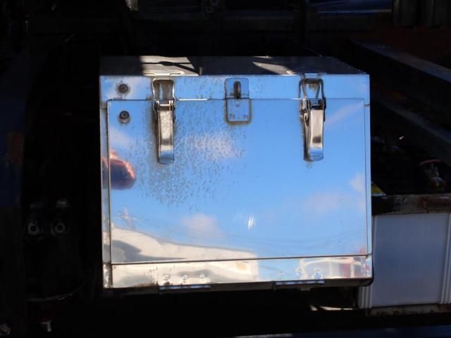 HINO RANGER 2012 Image 31