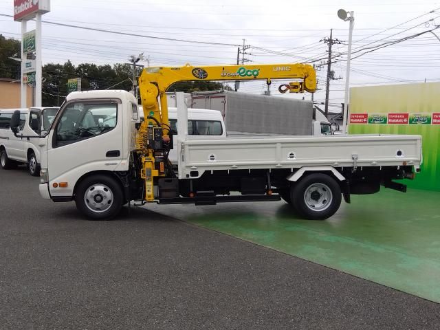 HINO DUTRO 2015 Image 31
