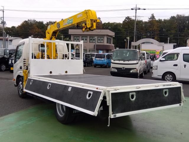 HINO DUTRO 2015 Image 31