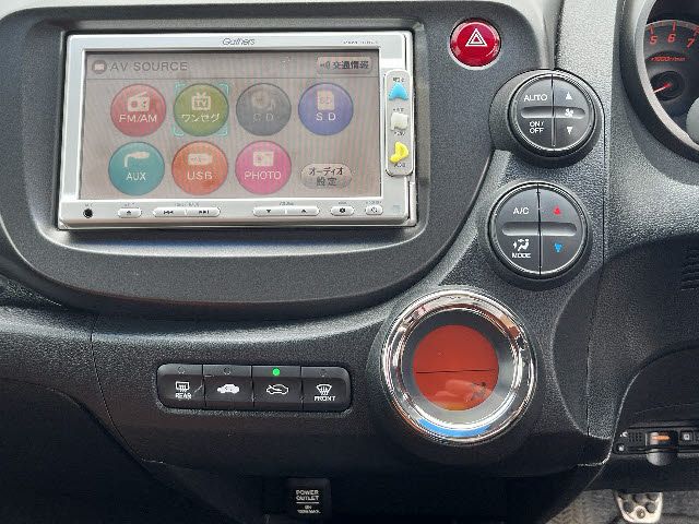 HONDA FIT 2011 Image 31