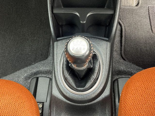 HONDA FIT 2011 Image 31