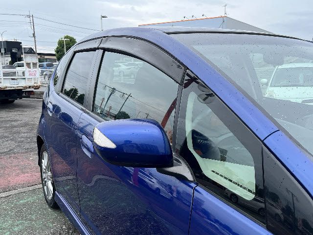 HONDA FIT 2011 Image 31