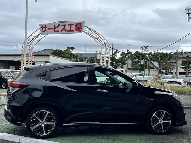 HONDA VEZEL HYBRID 2014 Image 31