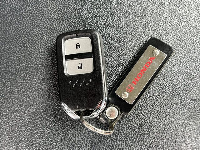 HONDA VEZEL HYBRID 2014 Image 31