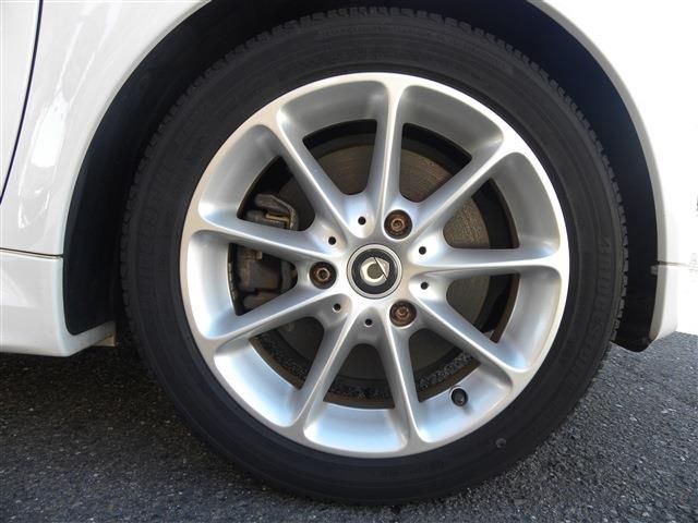 MCC SMART FORTWO COUPE 2012 Image 31