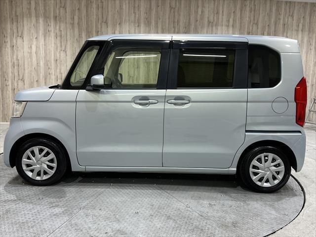 HONDA N BOX 2018 Image 31