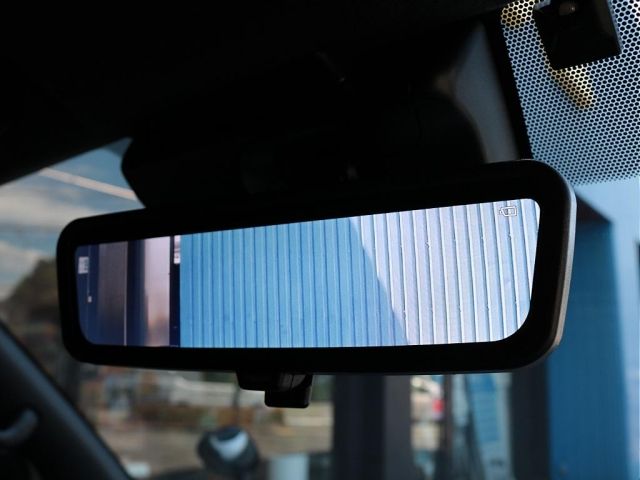 TOYOTA HIACE VAN 2WD 2024 Image 31