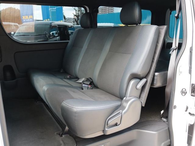 TOYOTA HIACE VAN 2WD 2024 Image 31