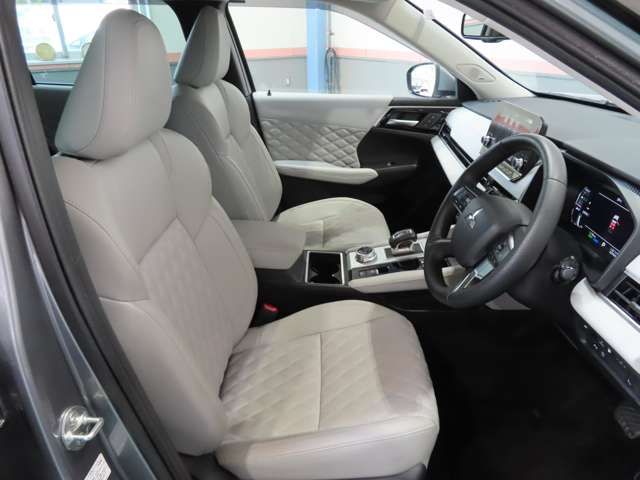 MITSUBISHI OUTLANDER PHEV 2023 Image 31