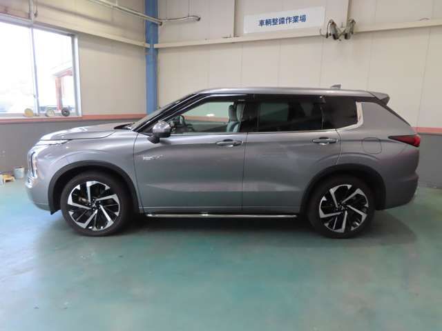 MITSUBISHI OUTLANDER PHEV 2023 Image 31