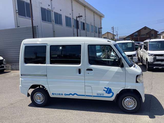 MITSUBISHI MINICAB-MIEV 2022 Image 31