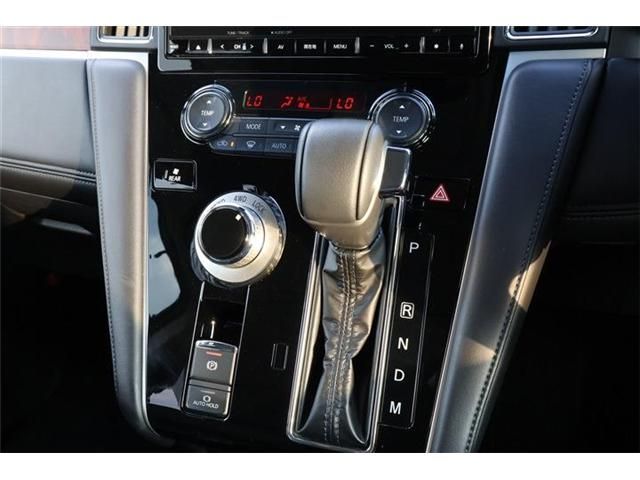 MITSUBISHI DELICA D:5 4WD 2022 Image 31