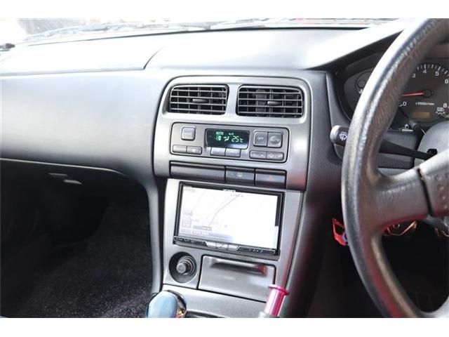 NISSAN SILVIA 1997 Image 31